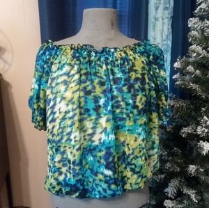 Worthington blouse size L on or off shoulder